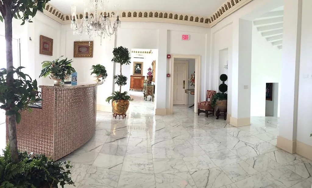 Ocean West Boutique Hotel Nassau 3*,