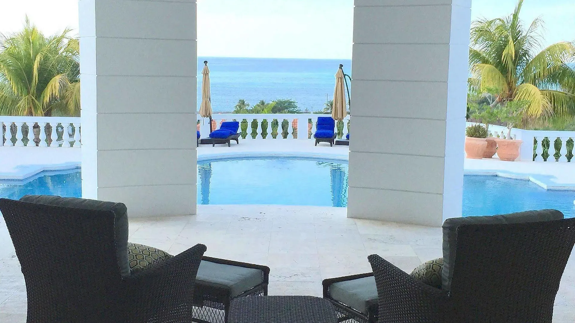 Ocean West Boutique Hotel Nassau