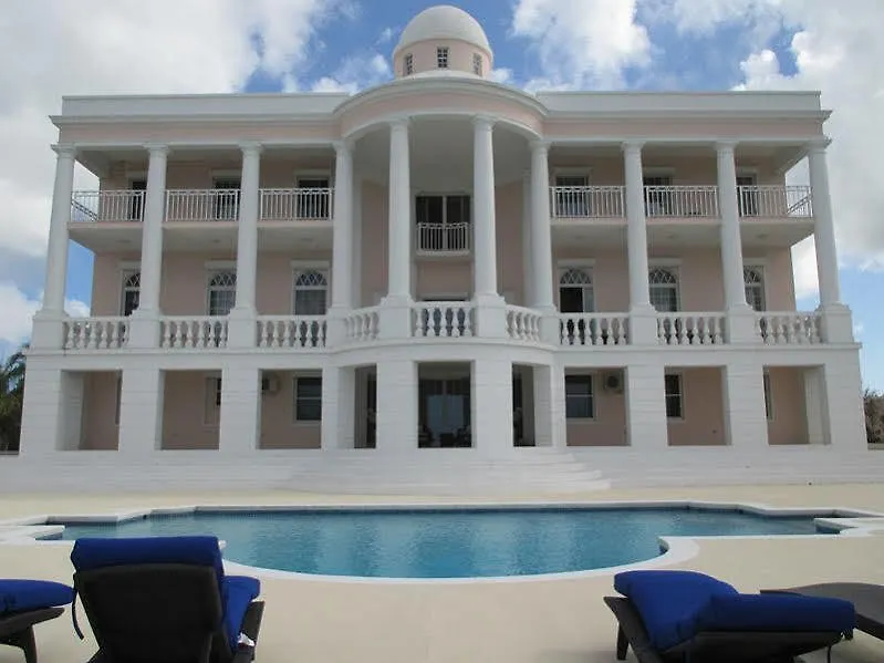 Ocean West Boutique Hotel Nassau 3*,  Bahamas